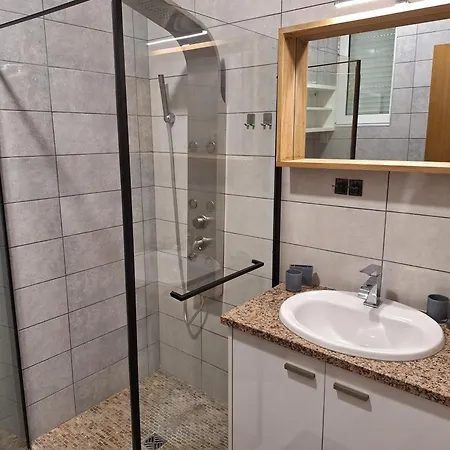 Le Petit Plaisir Des Caves Апартаменты Dormans