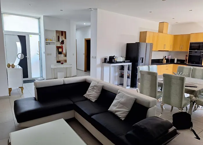 Le Petit Plaisir Des Caves Dormans