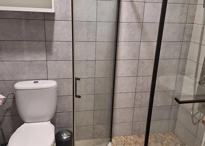 Le Petit Plaisir Des Caves *